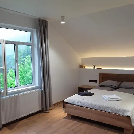 Riverside بيت ضيافة سلافسكي